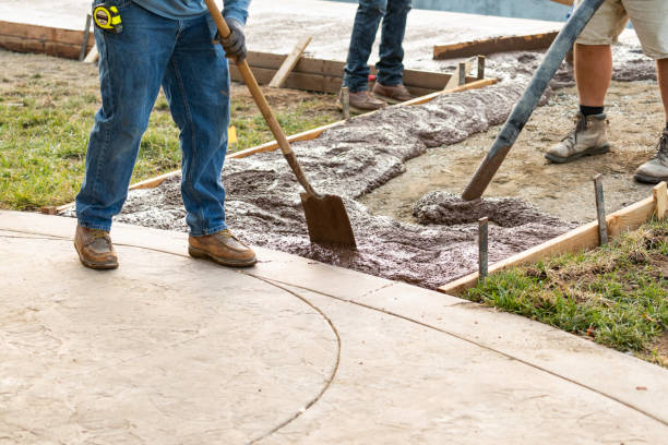Best Driveways & Floors  in Earlvle, IL