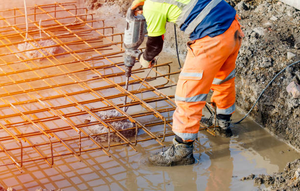 Best Driveway Concrete Repair  in Earlvle, IL